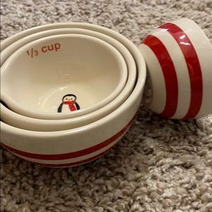 Ceramic measuring cups 🎄